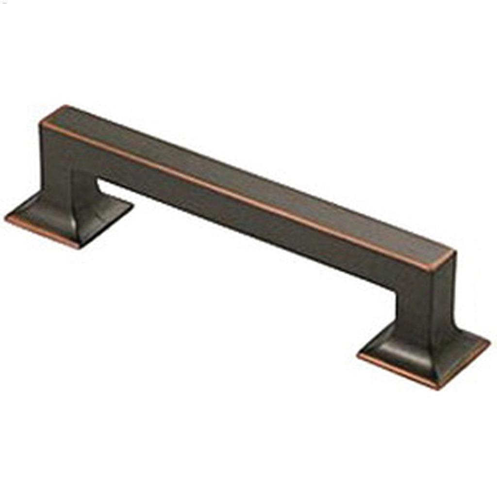 18" Studio Door Pull