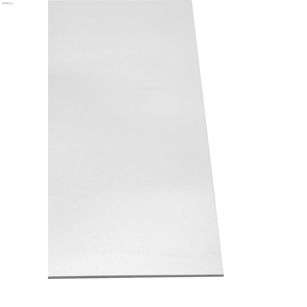 Mélamine Blanc de 5/8" x 4' x 8'