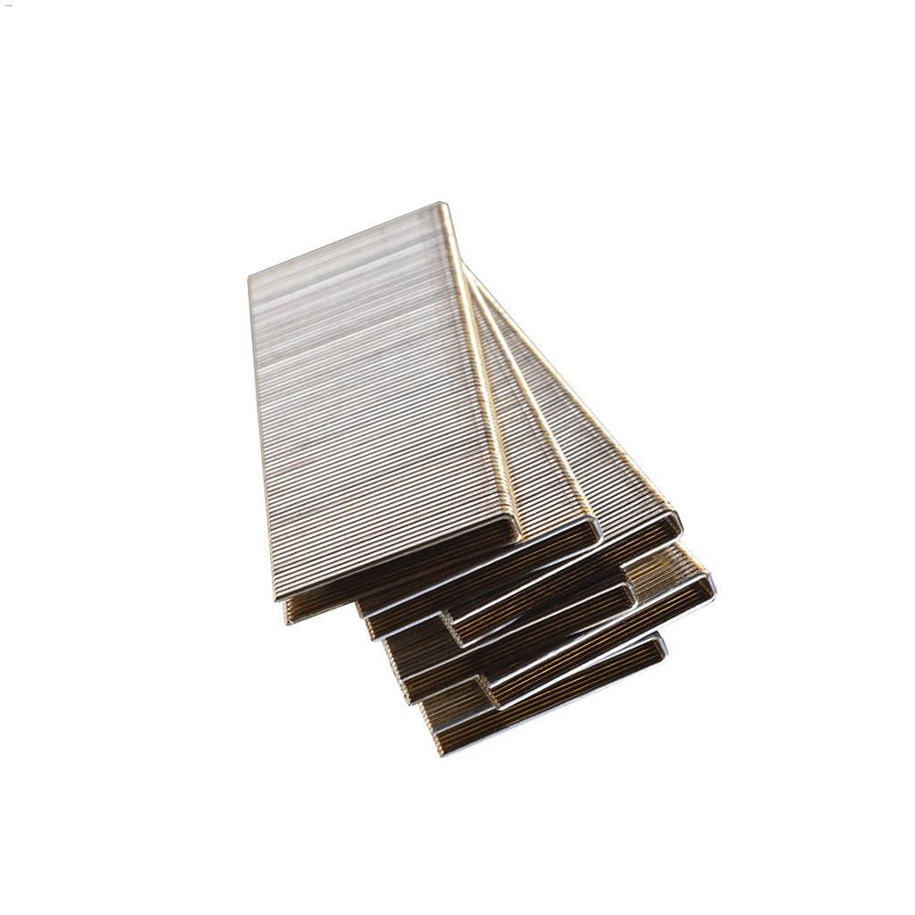 1" x 1/4" Electro Galvanized Medium Wire Staple
