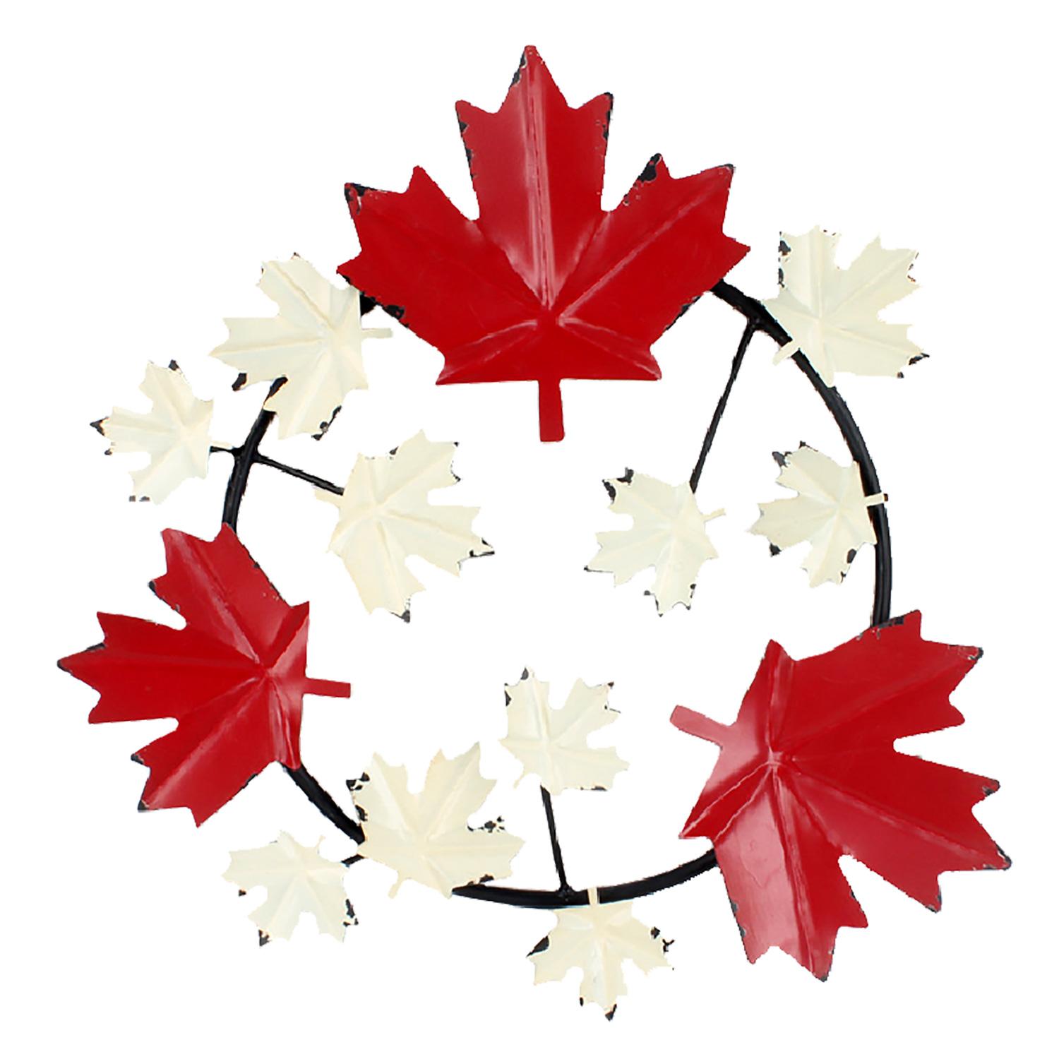 15.5" x 18" Maple Leaf Wreath Medium Plaque