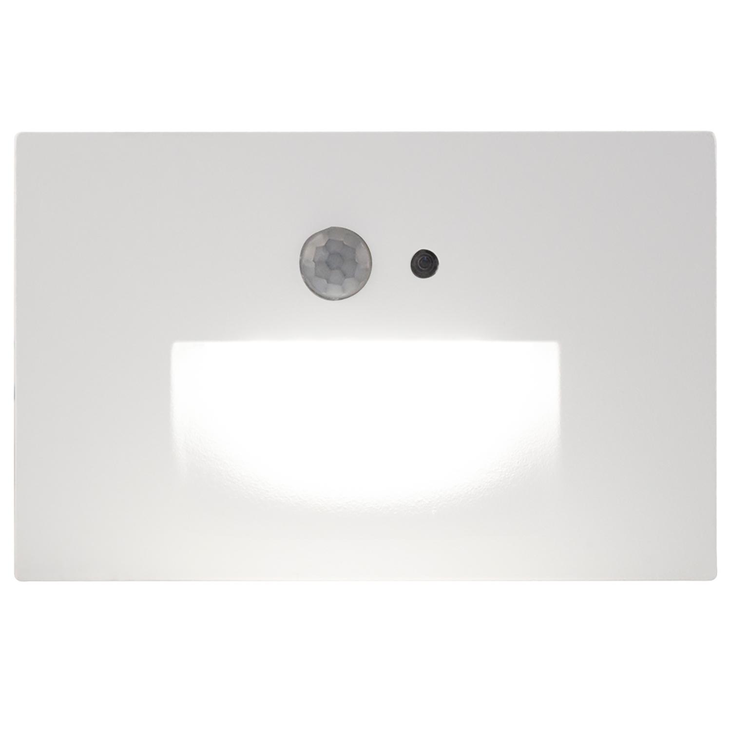 LED Indoor/Outdoor White Dusk To Dawn Recessed Stair Light