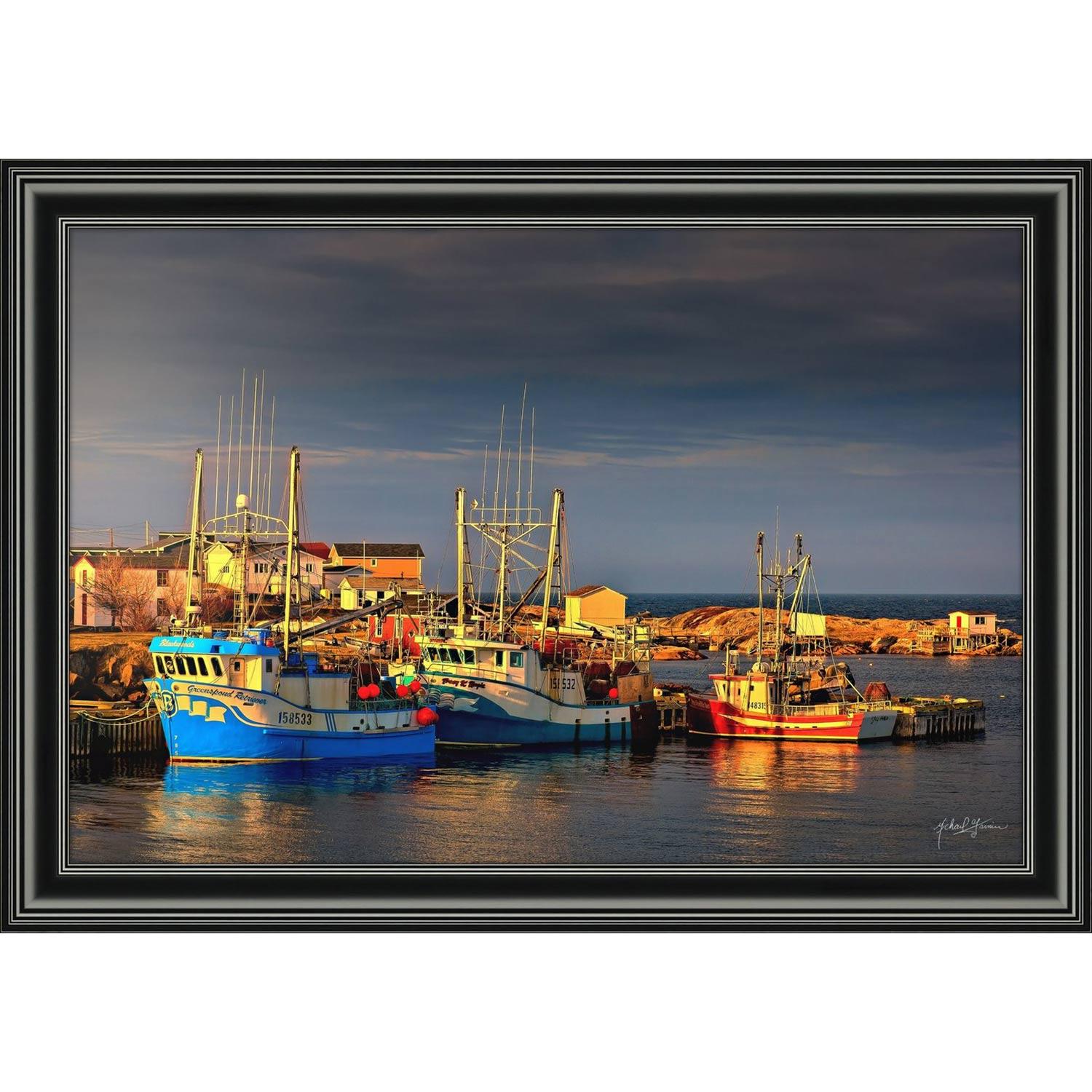 « Three Boats Wharf Stages » 24 x 36 po de Michael Garnier