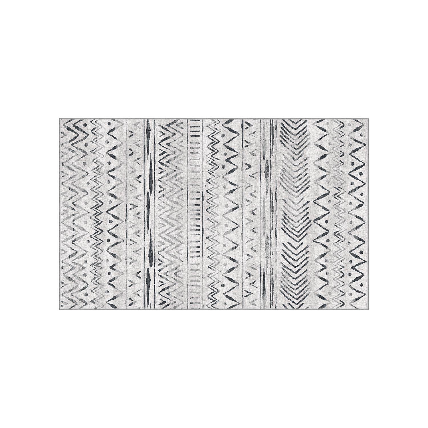 4’4"x7’0” Bron Area Rug