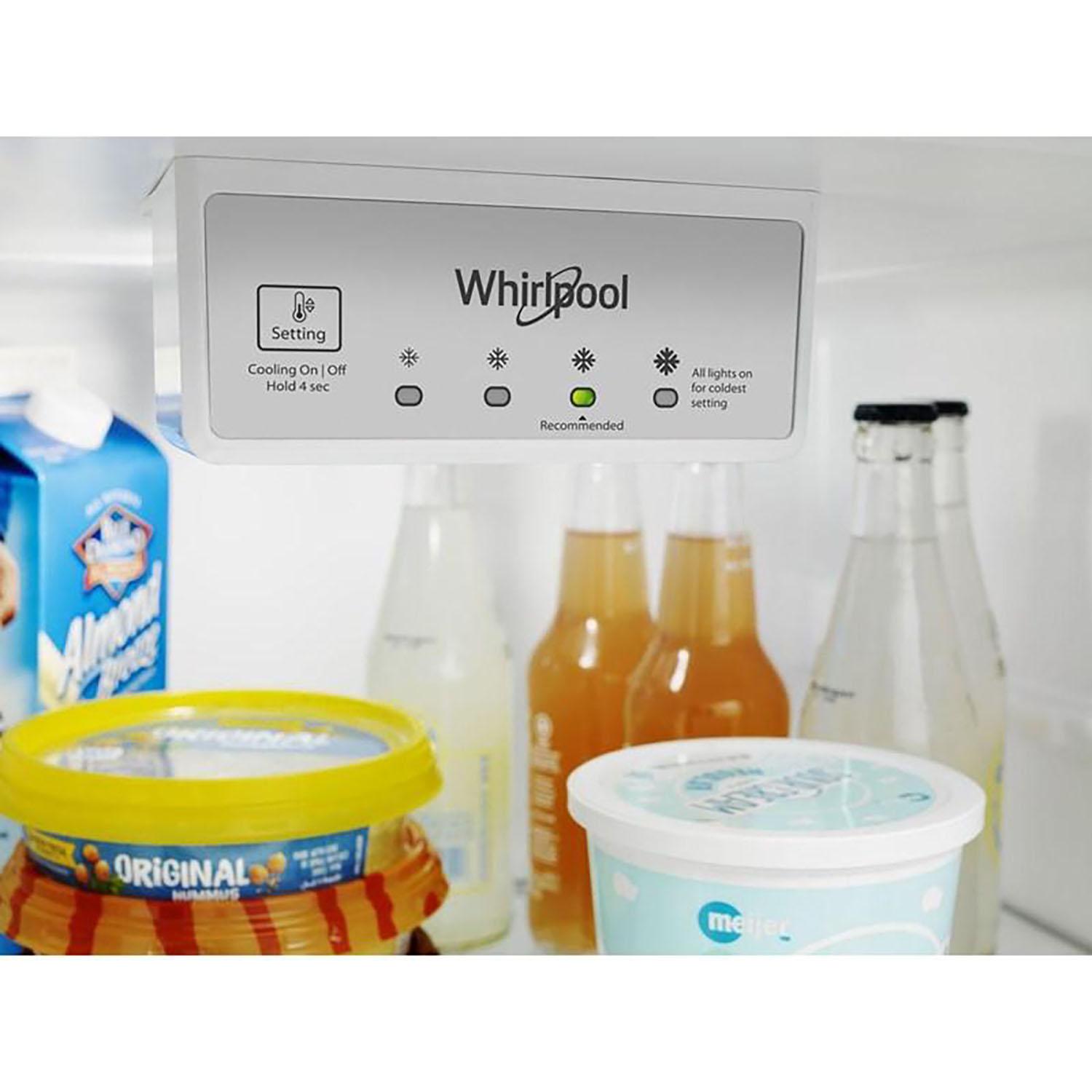 28" 17.64 Cu.Ft. Top Freezer Refrigerator