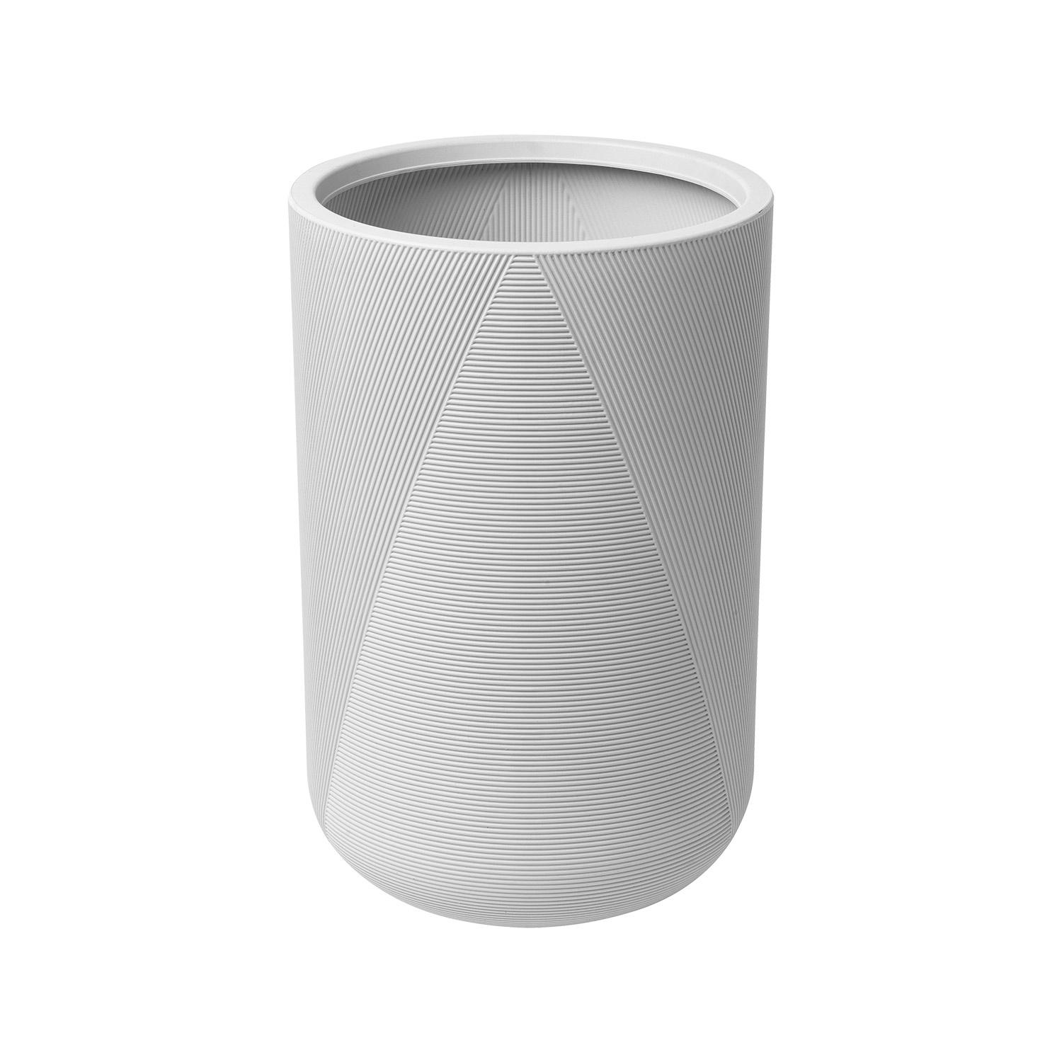 Gavin Tall Pot 14" x 22"