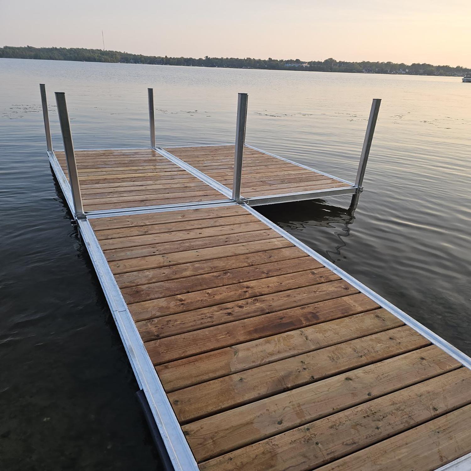 Dock2Go Aluminum Dock Kit 4' x 8'