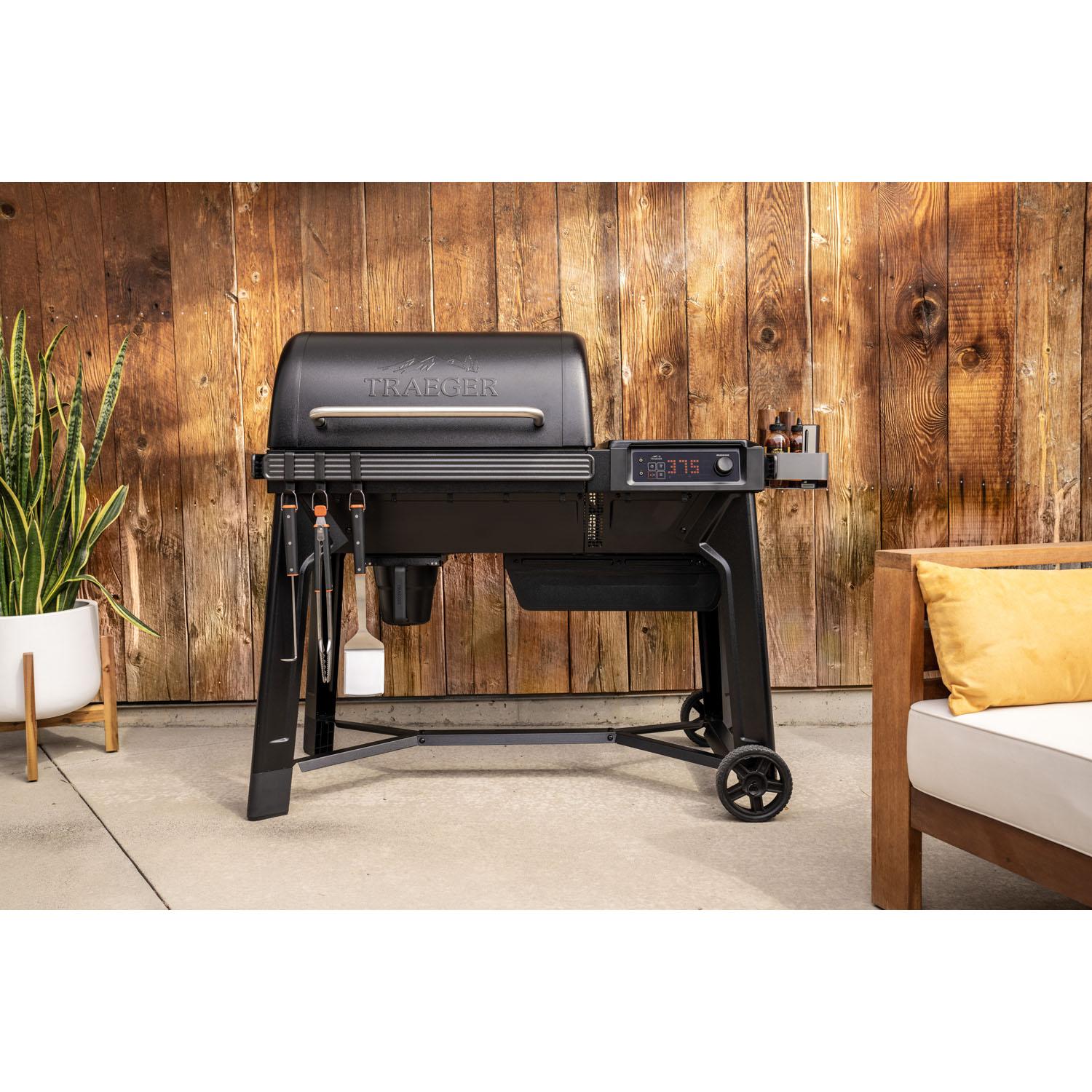 Woodridge Pellet Grill
